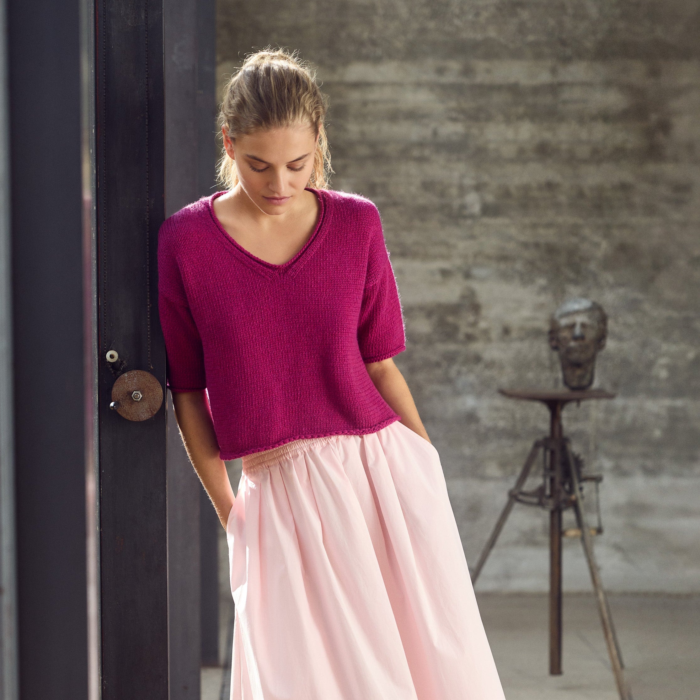 V-SHIRT · SUMMER SOFTNESS