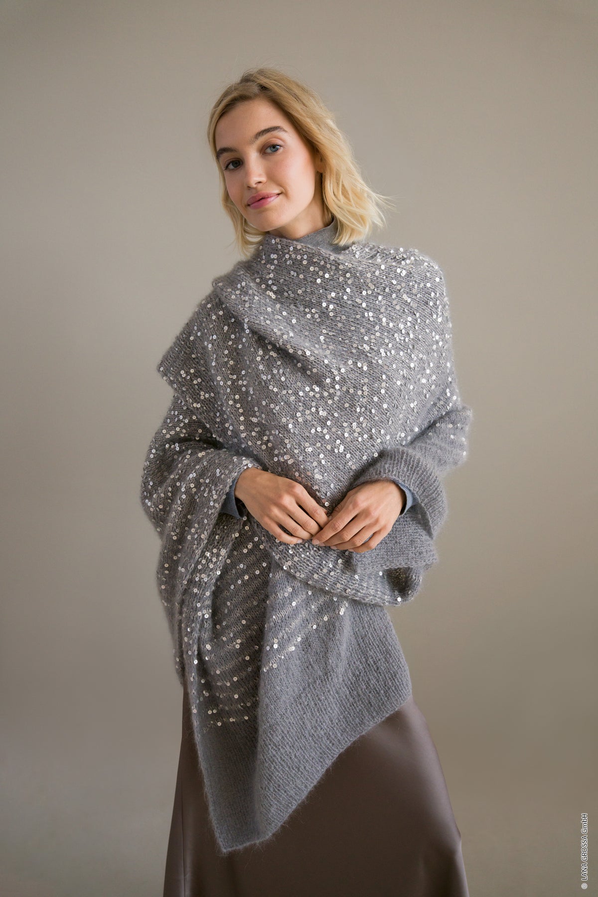 PONCHO · FILO DI GIO & COSMO
