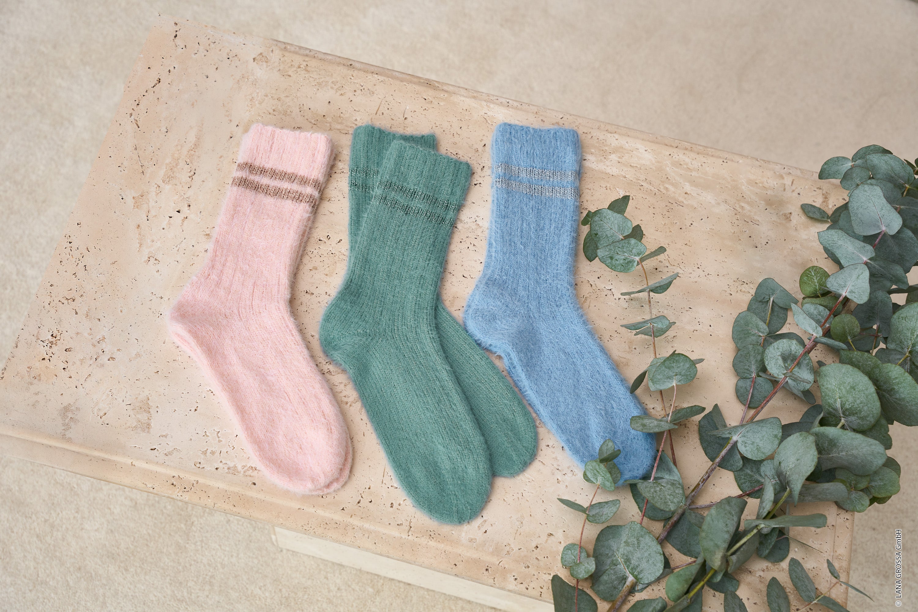 Cosy Socks & More Booklet
