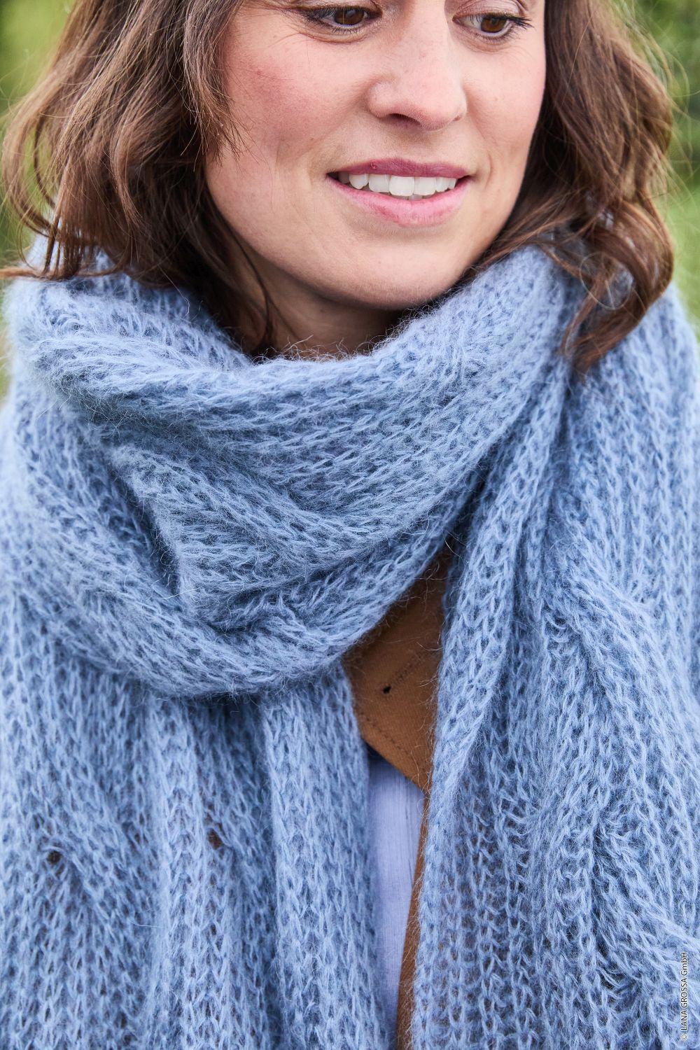 SCHAL MIT ZOPF-PATENTMUSTER LANDLUST KIDMOHAIR